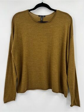 Eileen Fisher 100% Extra Fine Merino Wool Relaxed Crewneck Sweater Olive Small